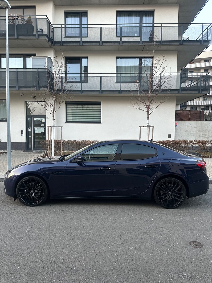 Maserati Ghibli - 8
