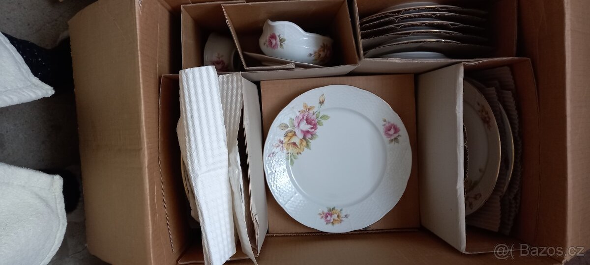 jídelní souprava - motiv růže - 8