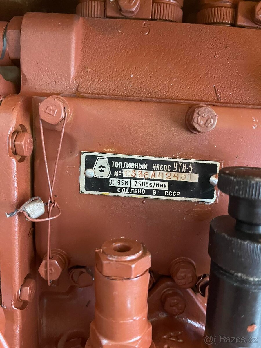 Turbína na Belarus 920 motor MMZ D243,čerpadlo naftové. - 8