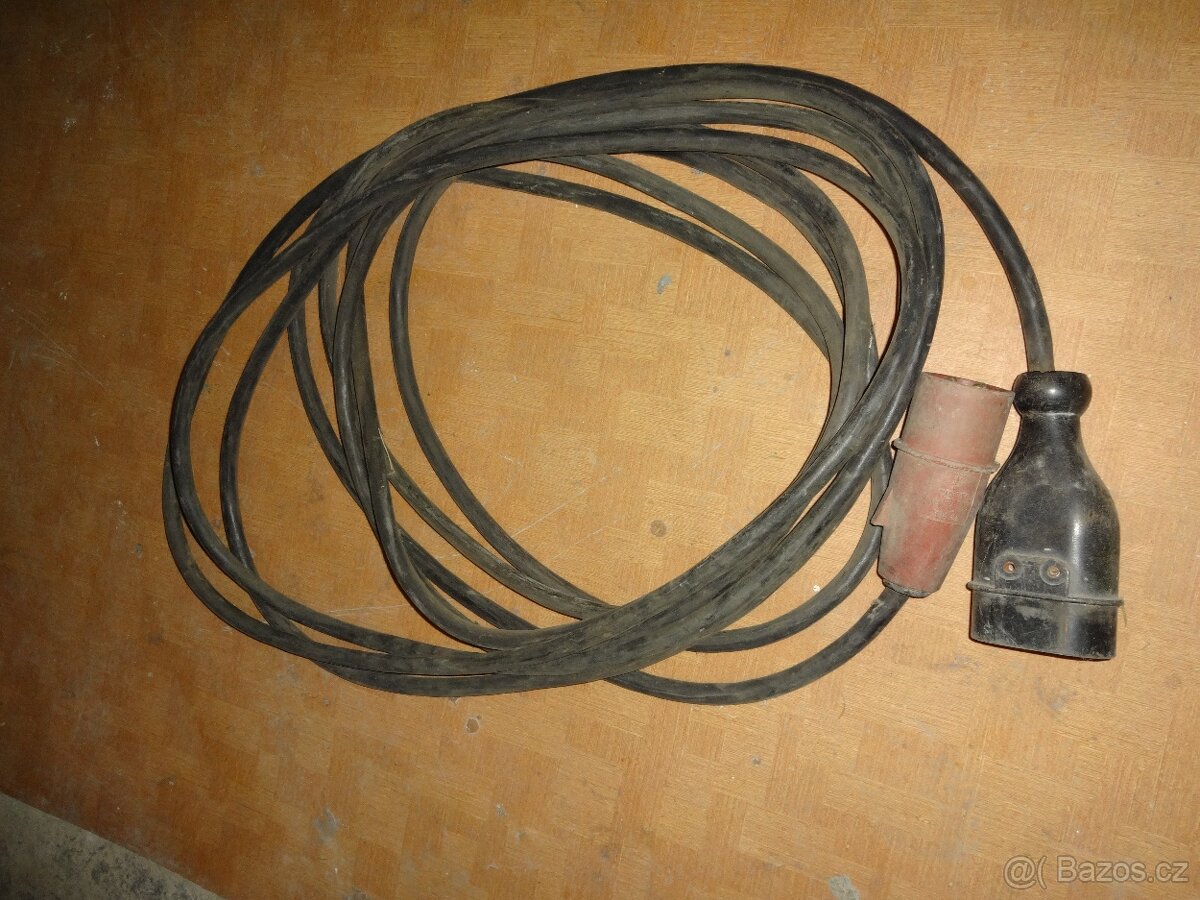 Vypínač a zásuvky - 8