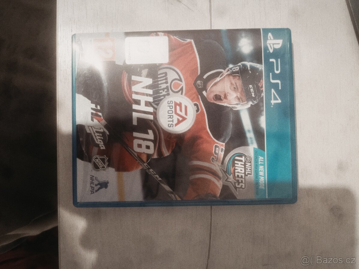 Playstation 4 pro 1TB HDD - 8