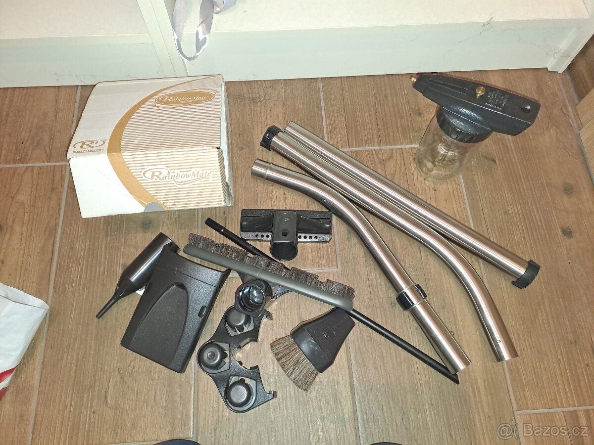 Rainbow vysavač s aquamate - 8