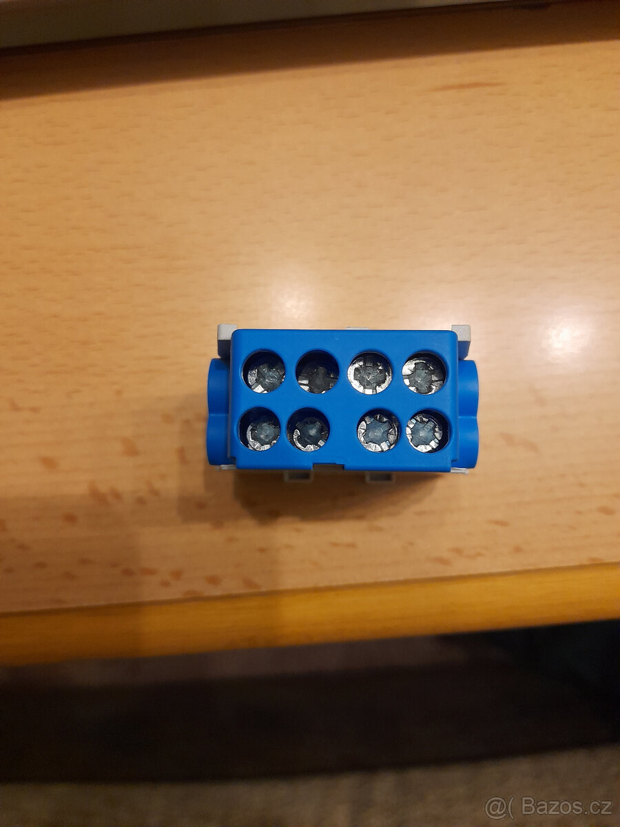 SFT přepínače a svorky - 8