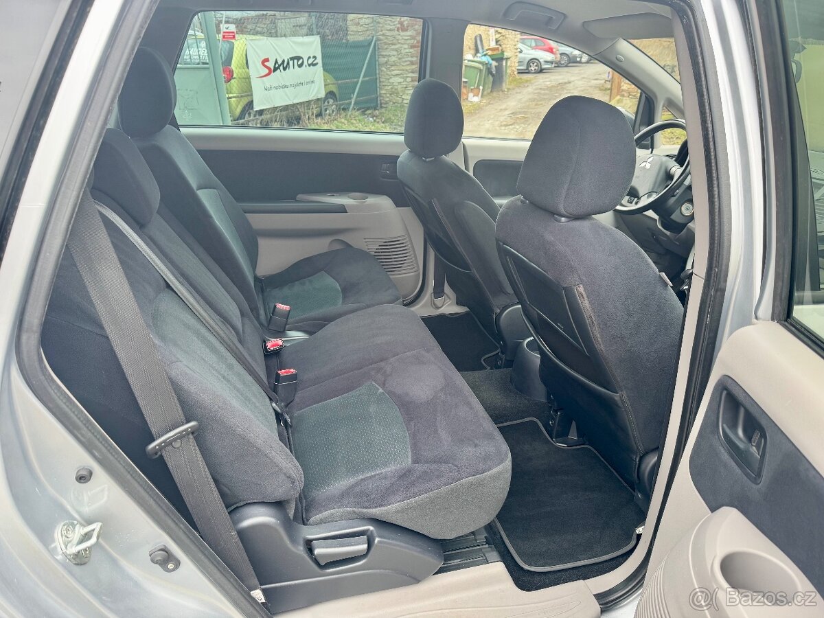 Mitsubishi Grandis, 2.4i 121kW.Klima.7míst - 8