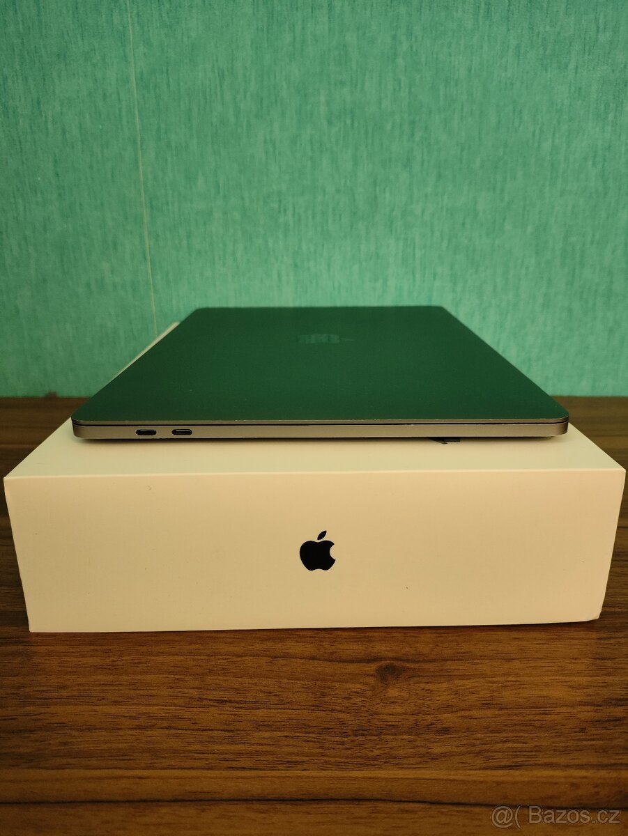 MacBook Pro 13 2018 | i5 • 8GB • 512GB SSD - 8