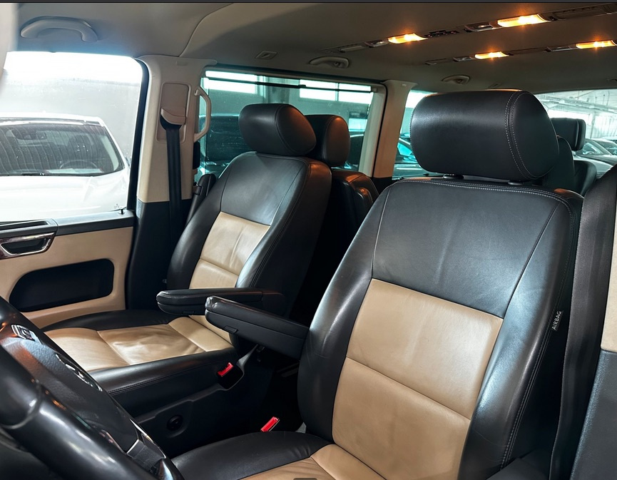 VW Multivan Highline Business - 8