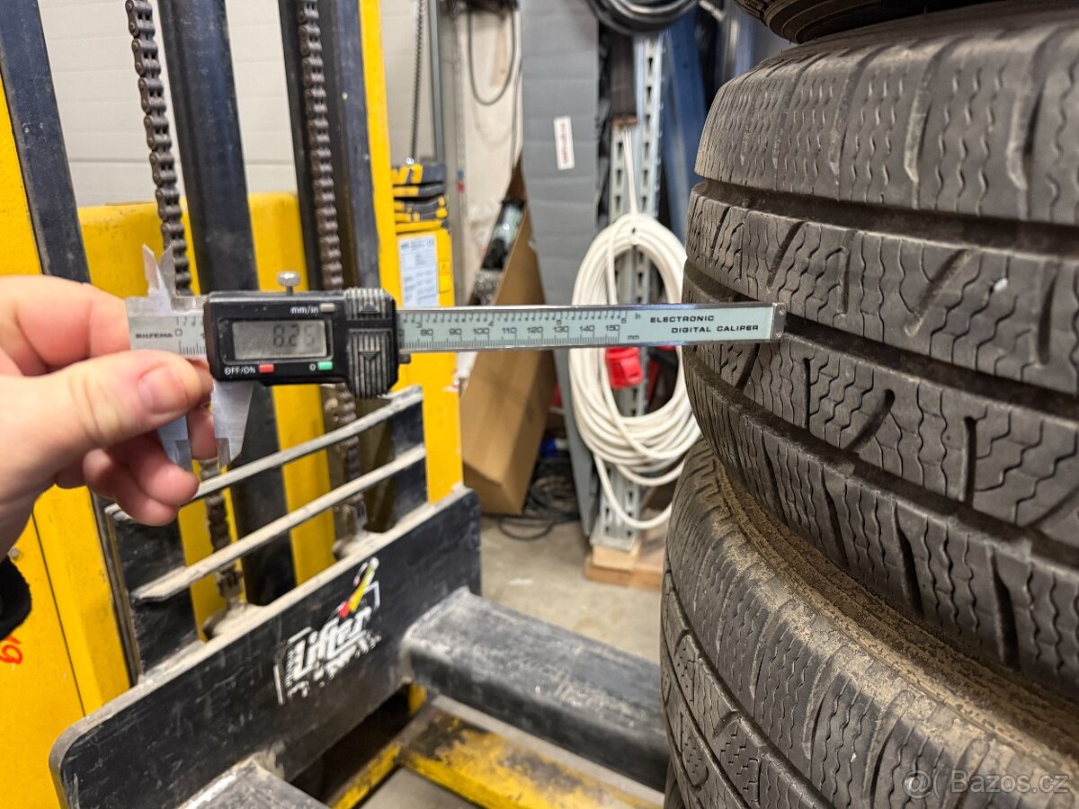 Sada celoročních pneumatik Mercedes Sprinter - 8