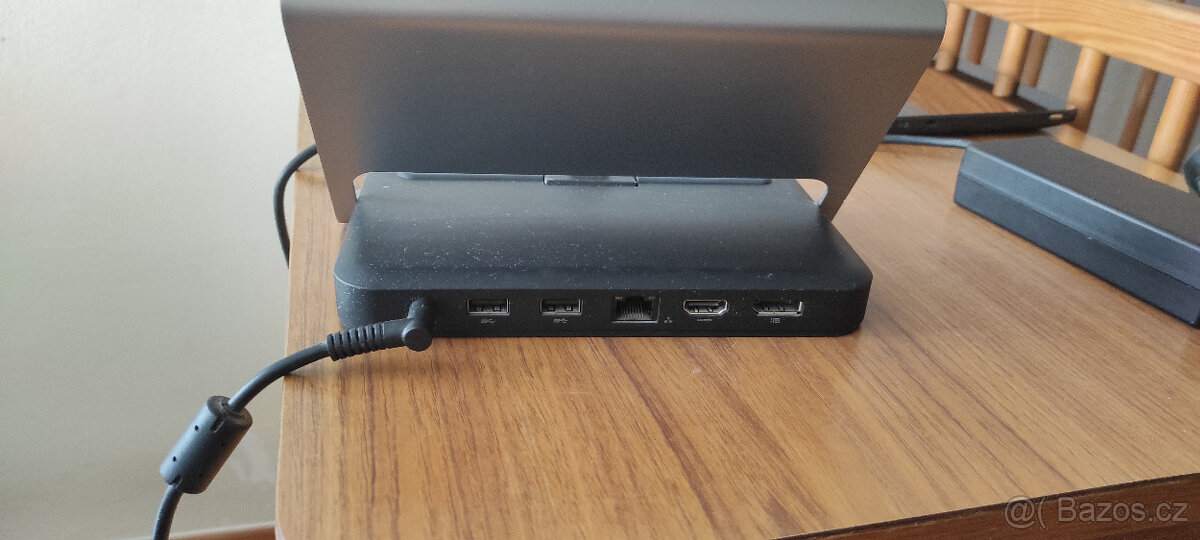 Prodám Tablet Dell Venue 11 Pro T07G - 8