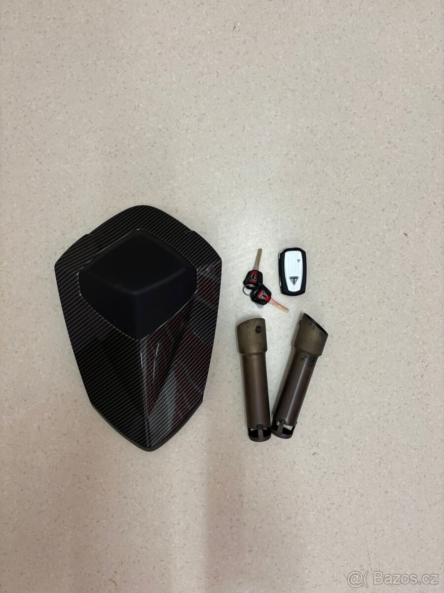 Triumph Speed Triple 1050 RS - 8