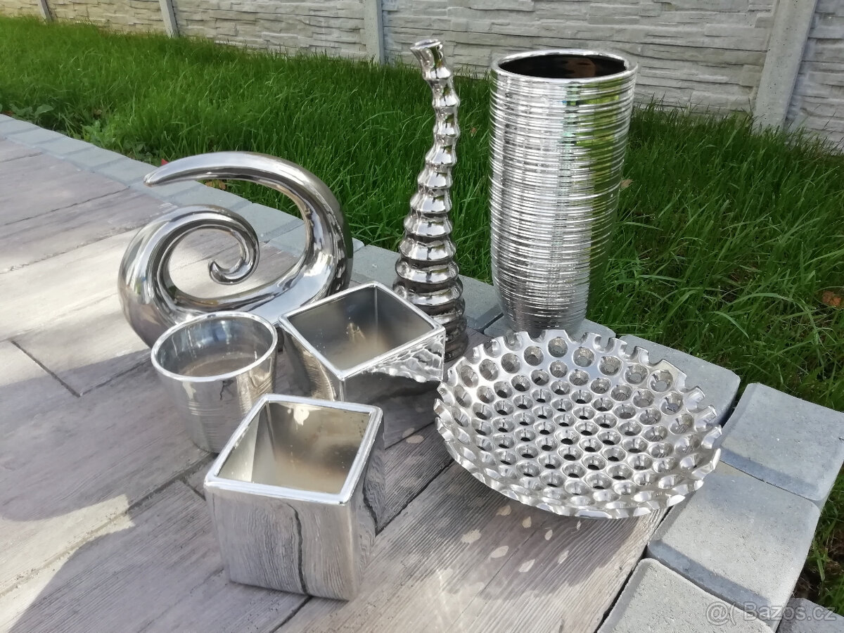 Prodám květináče, ozdoby.. - 8