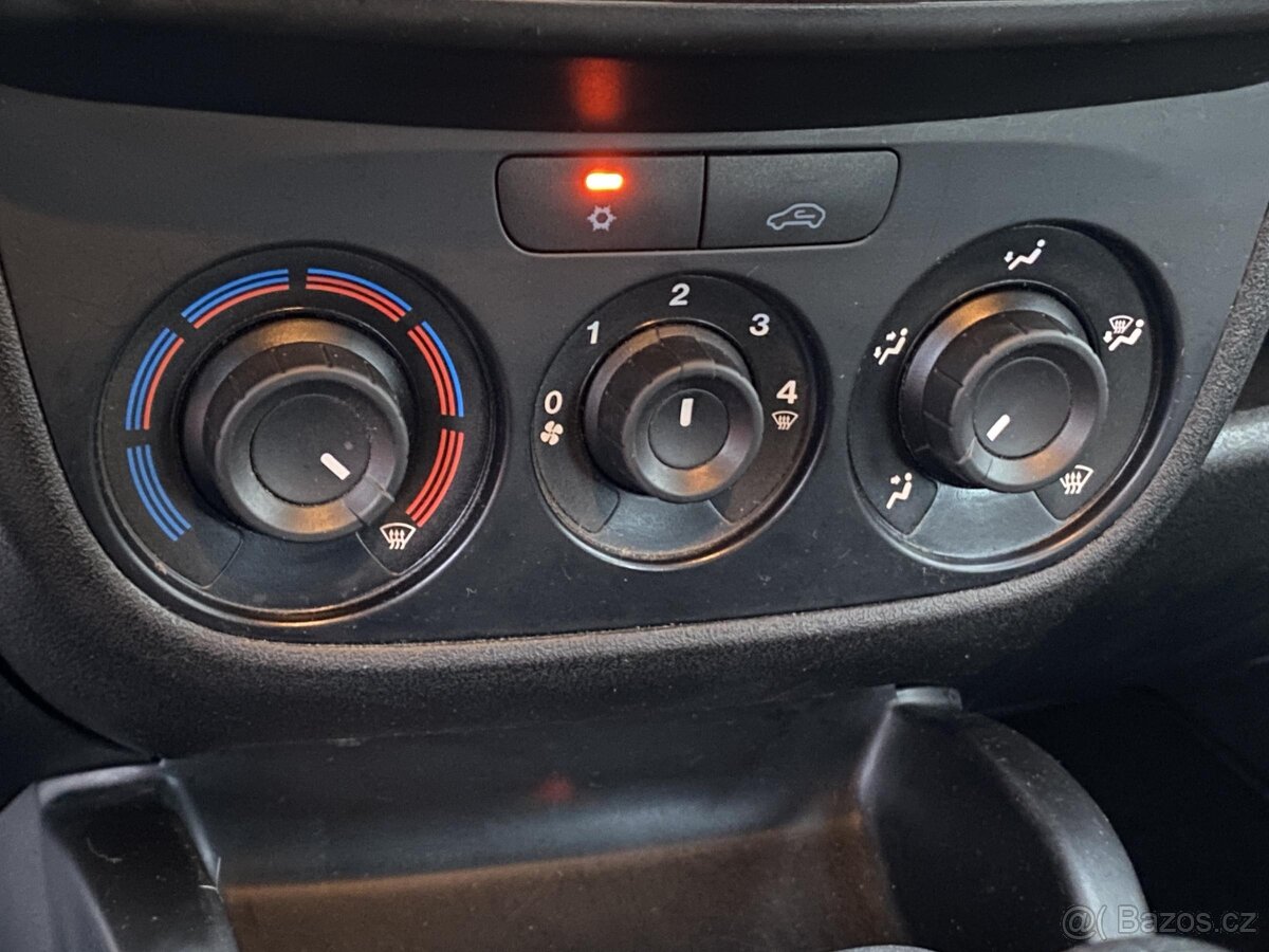 Opel Combo 1.3CDTi , 70 kW nafta, 2017 - 8