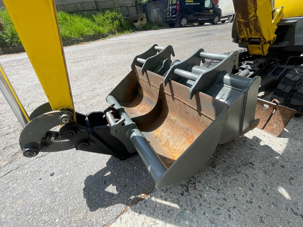 Pásový minibagr Wacker Neuson 803 - 8