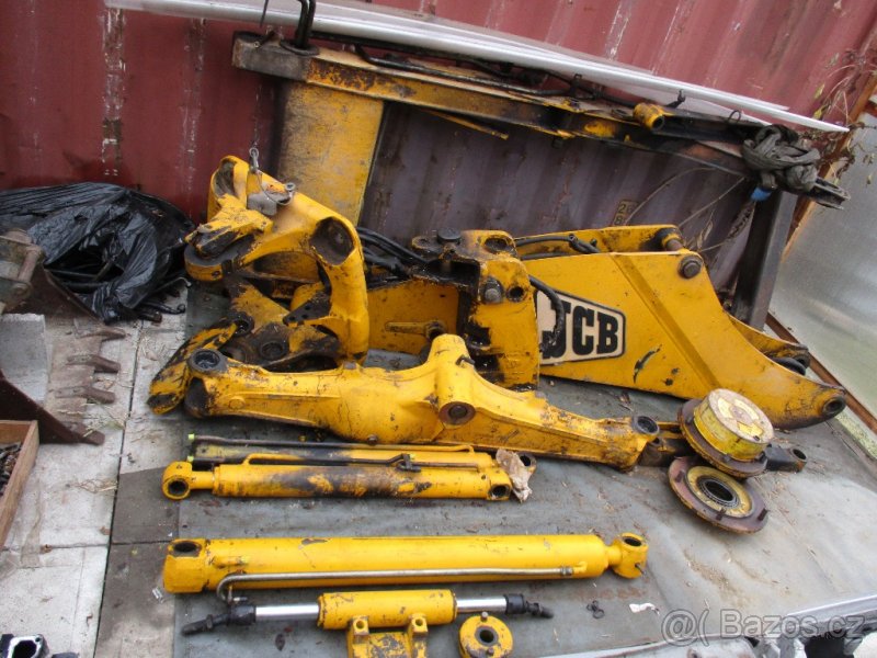 JCB 3CX / 4CX - pístnice - hydraulický válec - 8
