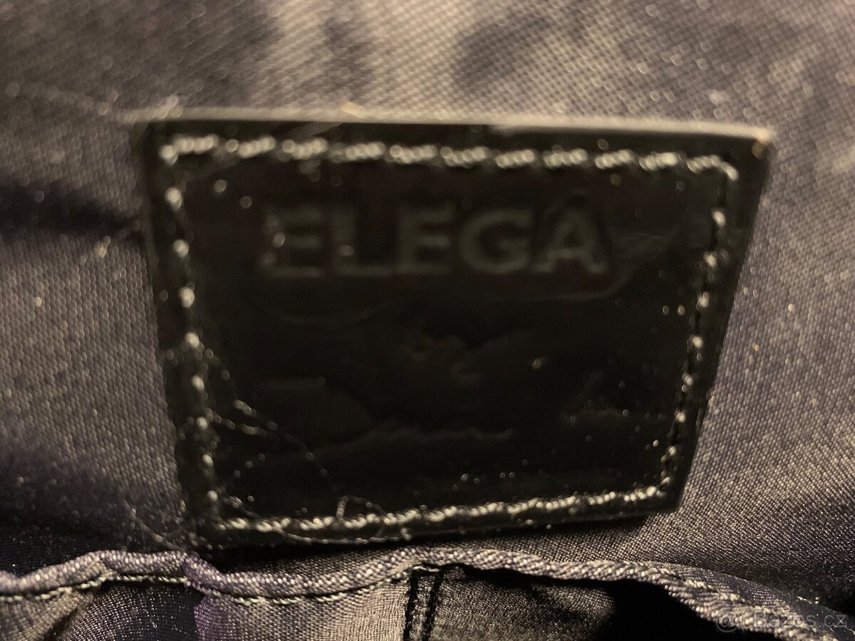 Červeno černá kabelka do ruky - 8