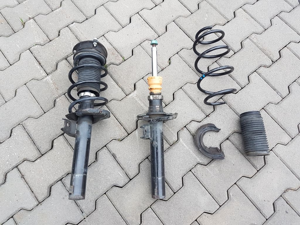 Přední tlumič, pružina Octavia III 5Q0413023GJ - 8