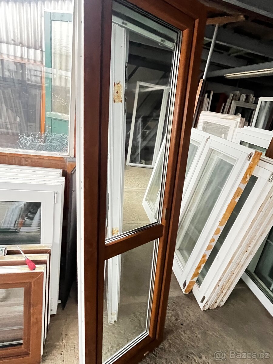 PLASTOVÉ DVEŘE BALKÓNOVÉ TROJSKLA-64x216-PLZEŇ - 8