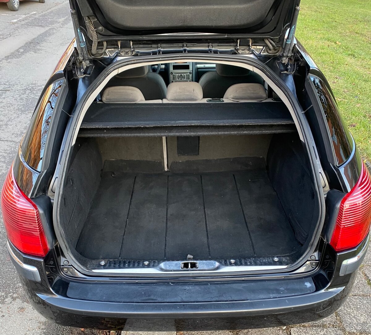 🚗 Pronájem úsporných a spolehlivých aut – pro každou přílež - 8