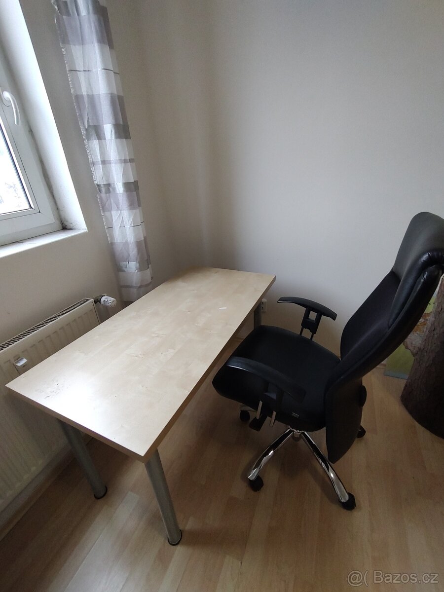 STOLEK IKEA PSACÍ - PC. 4.800,- - 8