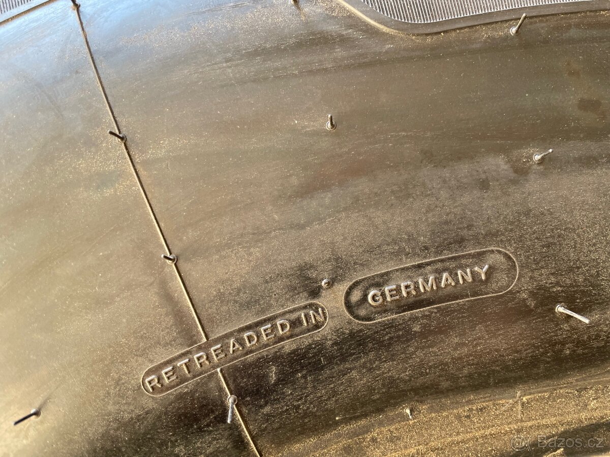 Michelin 315/80R22,5 NOVÉ - 8