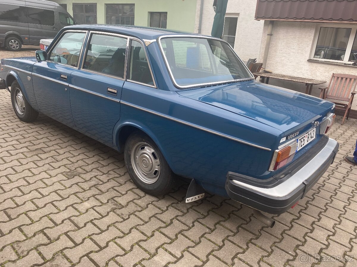 Volvo 244 2.0 automat - 8