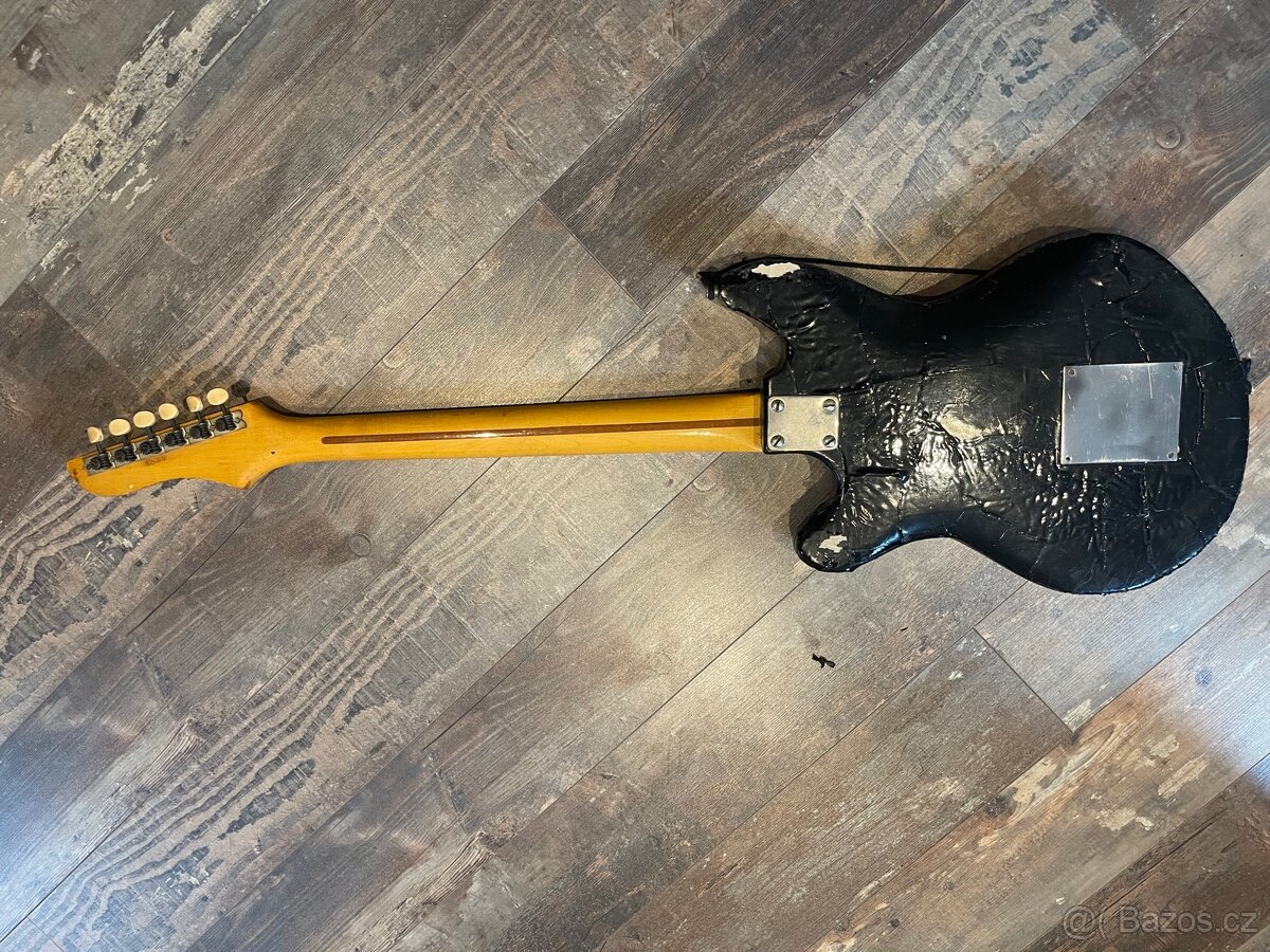 Elektrická kytara Jolana Futurama III, (pro renovaci) - 8