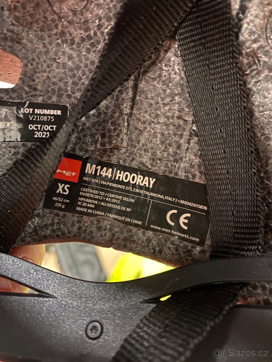 Helma MET Hooray XS 46-52 s krabicí - vhodná jako dárek - 8