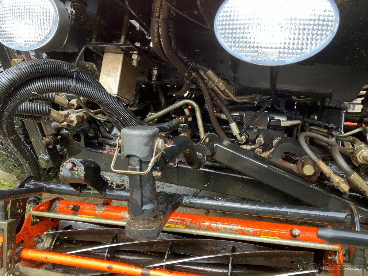 Jacobsen LF550 4WD - 8