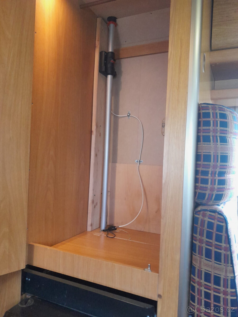 Obytný automobil - 8