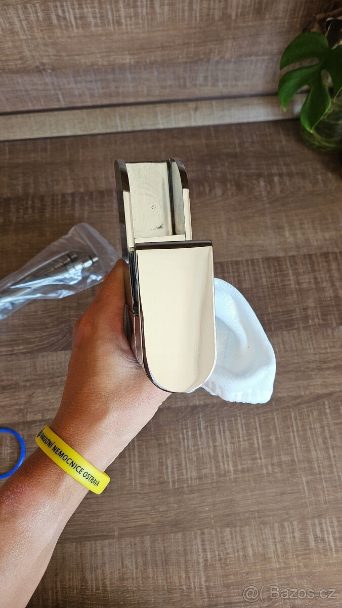 Umyvadlová baterie LED - 8