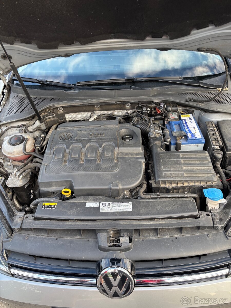 Prodám Volkswagen golf 7.5 facelift edice SOUND - 8