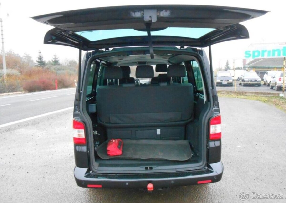 Volkswagen Multivan 1,9 TDI 92 kW 7Míst.Serviska nafta - 8