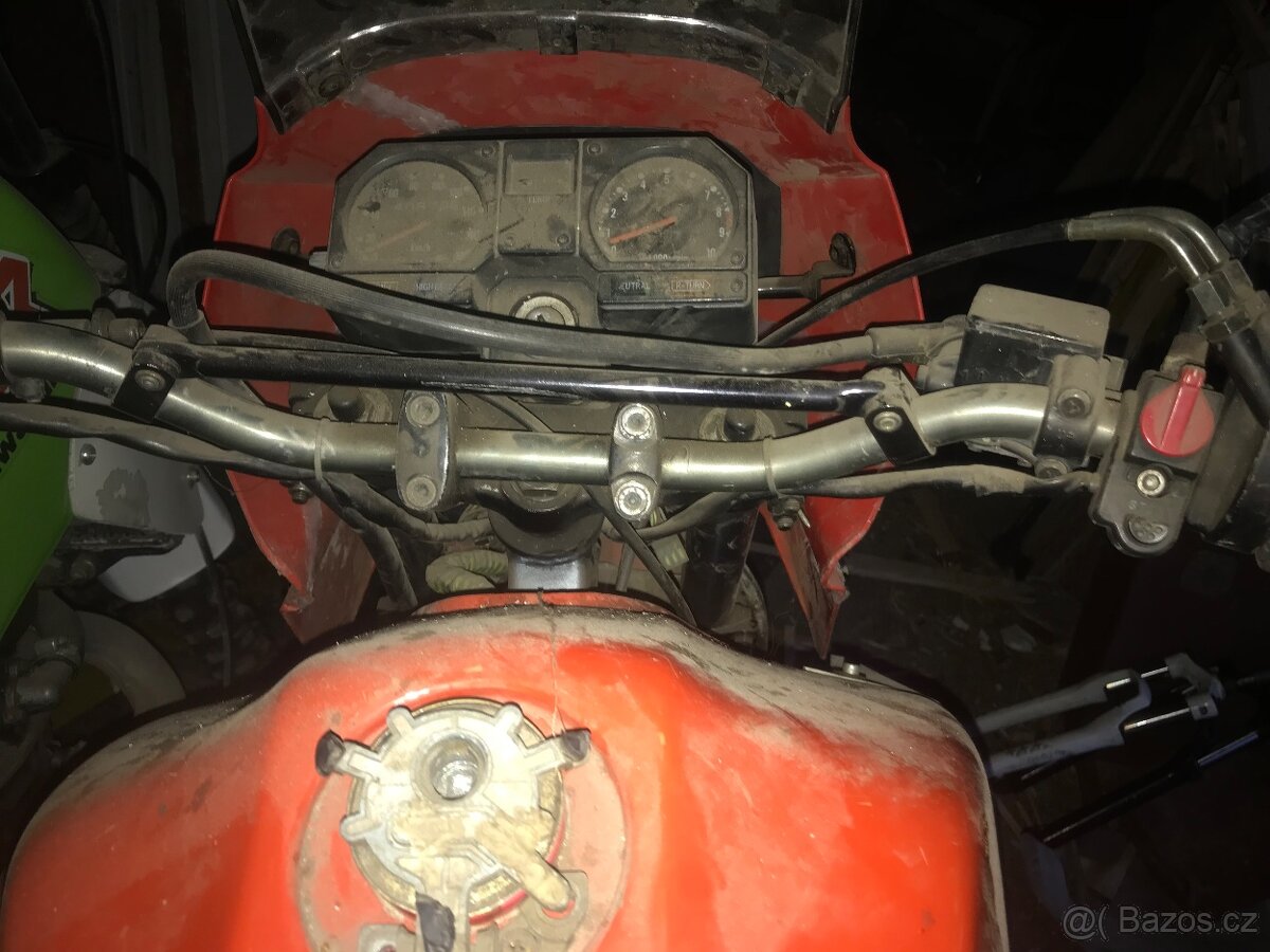 Kawasaki klr 650 - 8