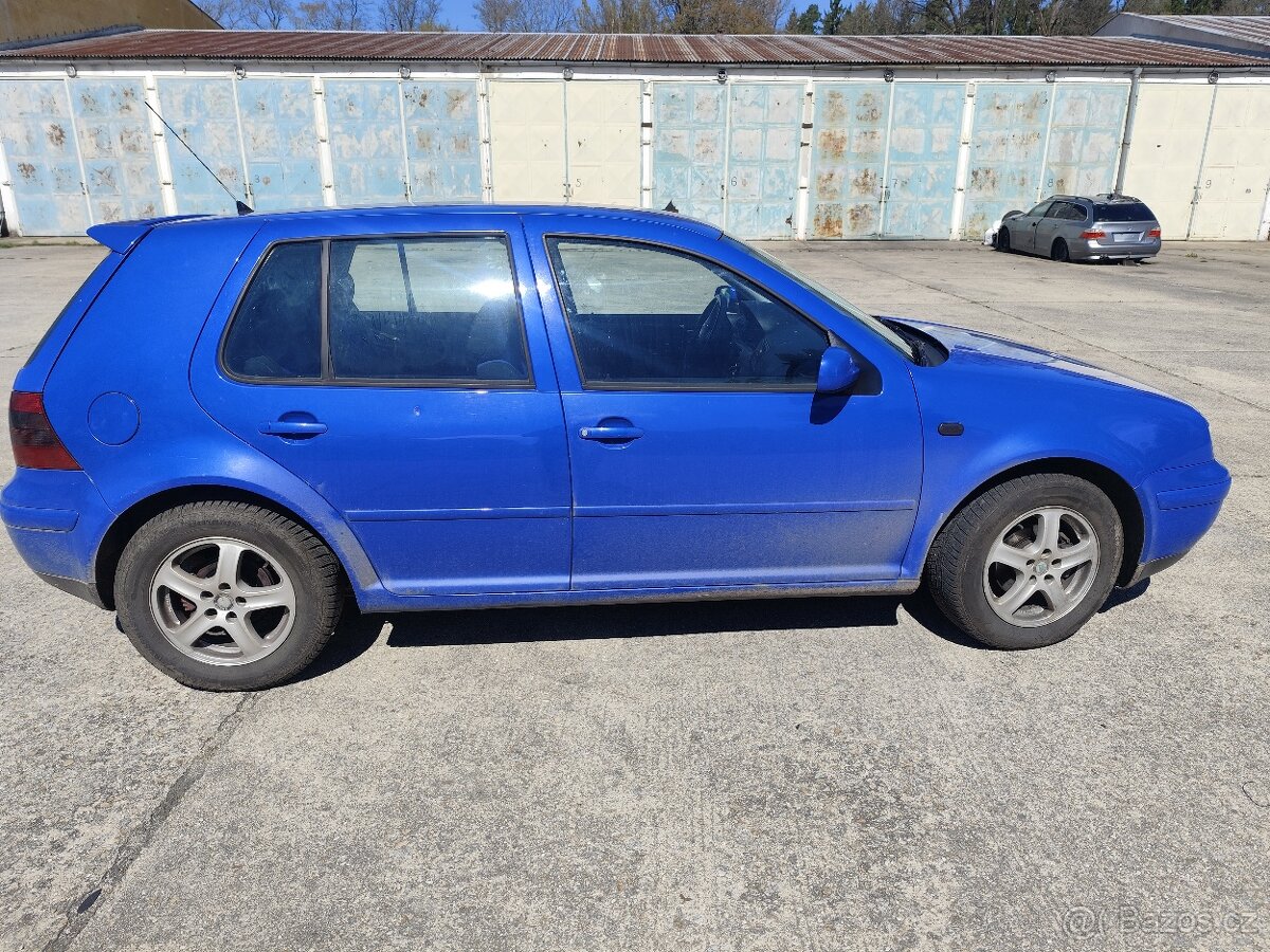 Golf IV 1.6 - 8