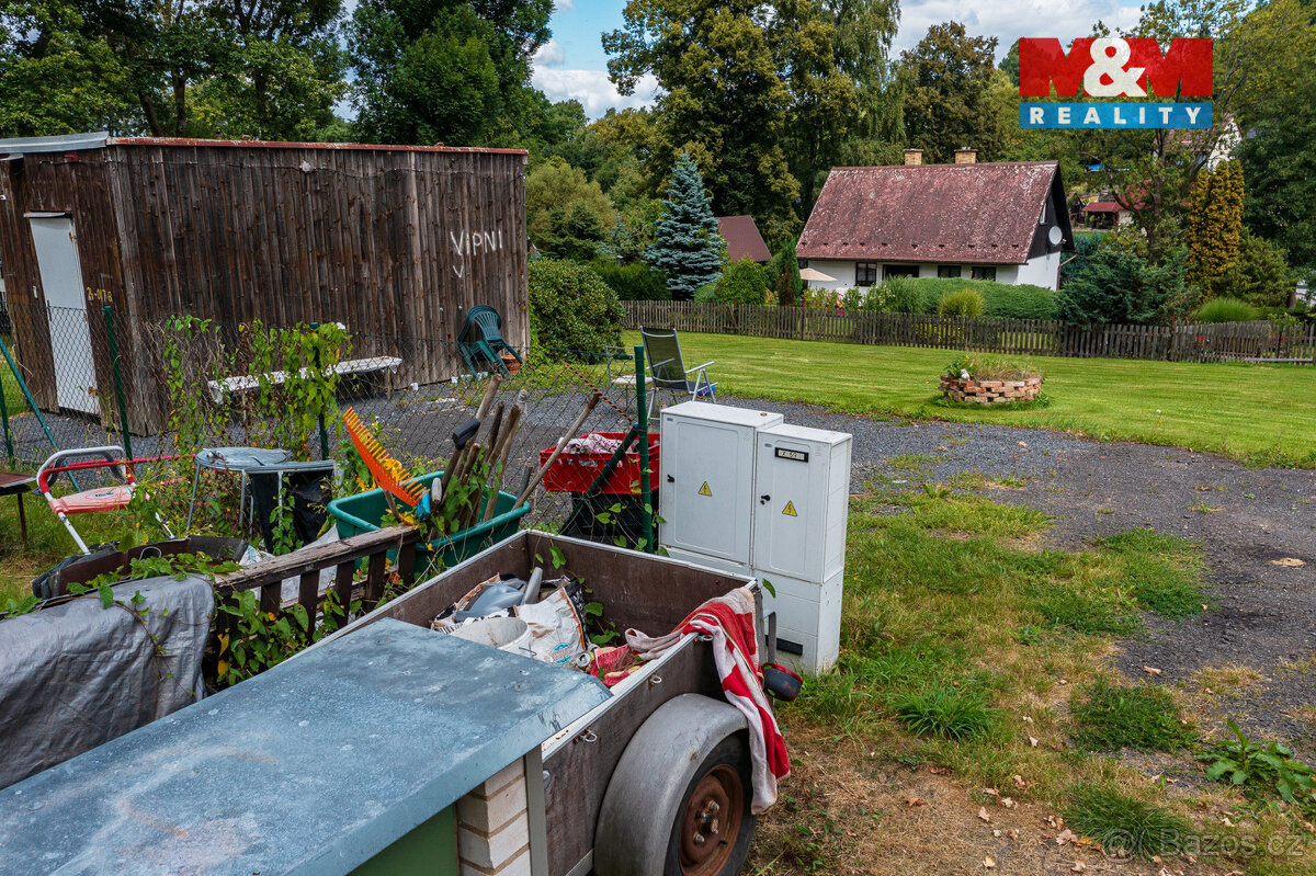 Prodej pozemku k bydlení, 1380 m², Růžová - 8