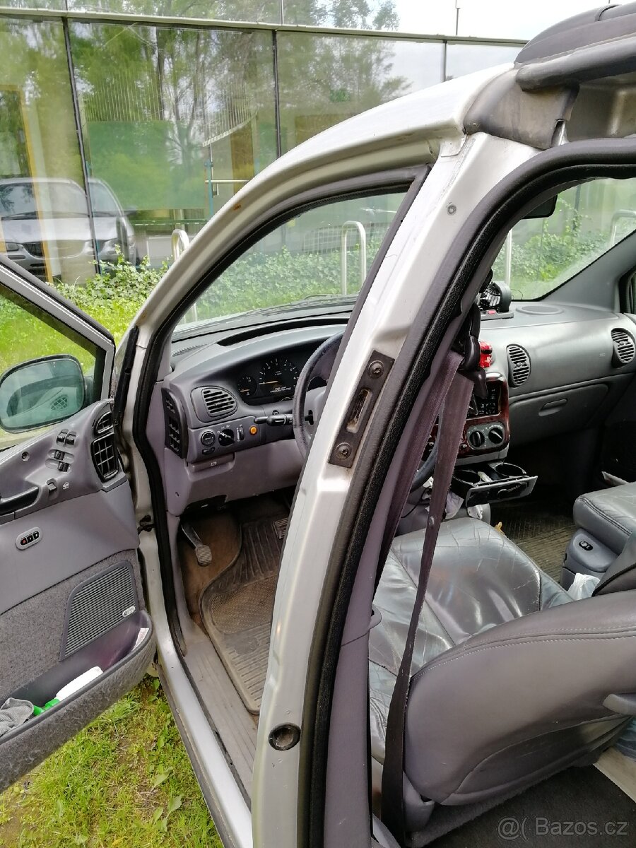Chrysler Town Country(Grand Voyager) r.v. 2000, 3.8L benzin - 8
