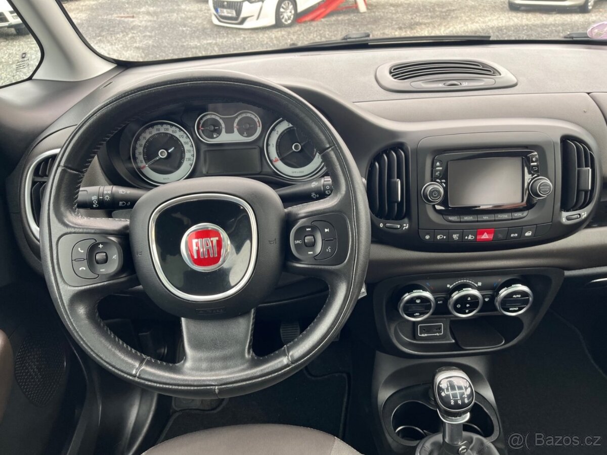 FIAT 500L 1,4T - 8