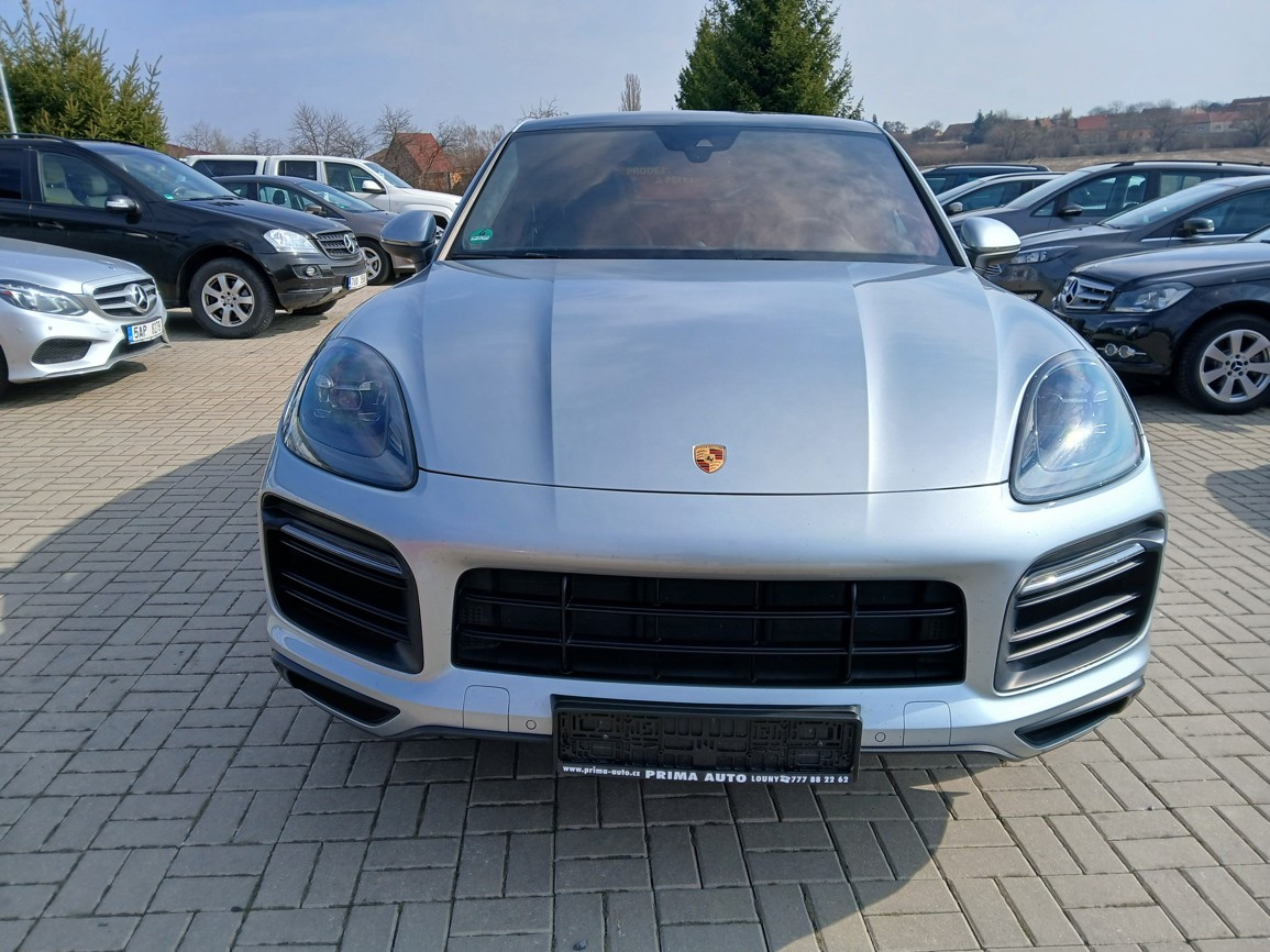 Porsche Cayenne E-Hybrid - 8