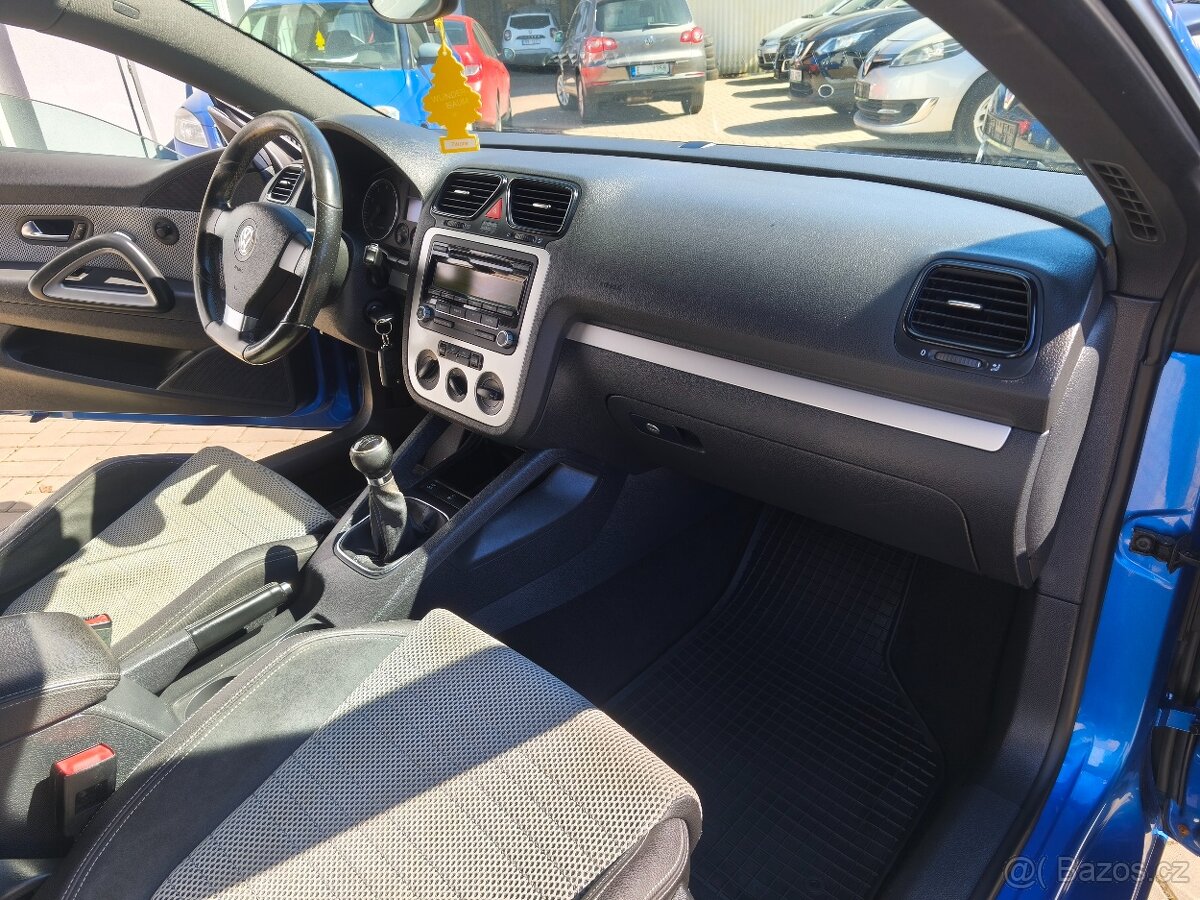 Prodám VW Scirocco - 8