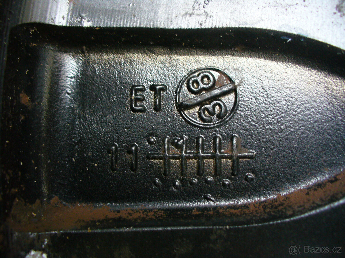 5x100 215/45 R16 zimní - 8