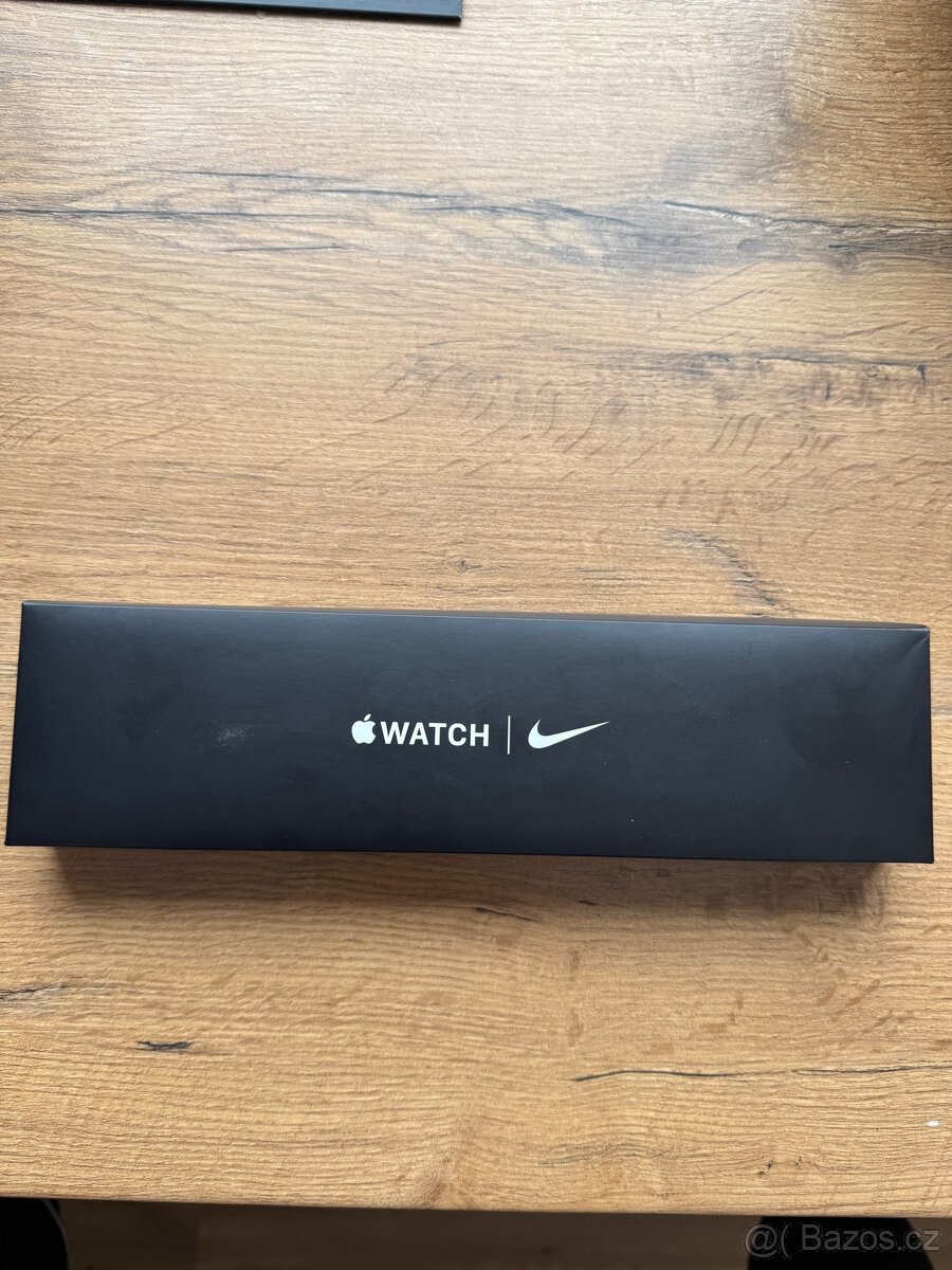 Apple Watch SE 44mm Nike - 8