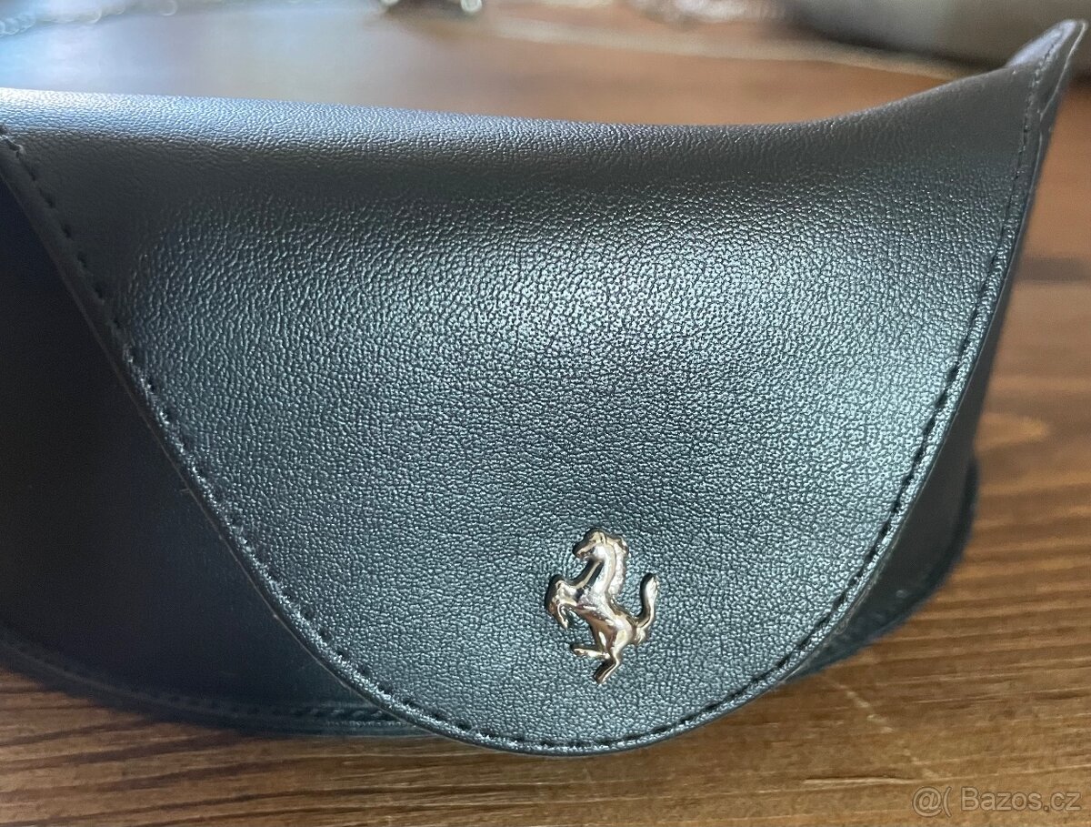 Sluneční brýle Ferrari - 8