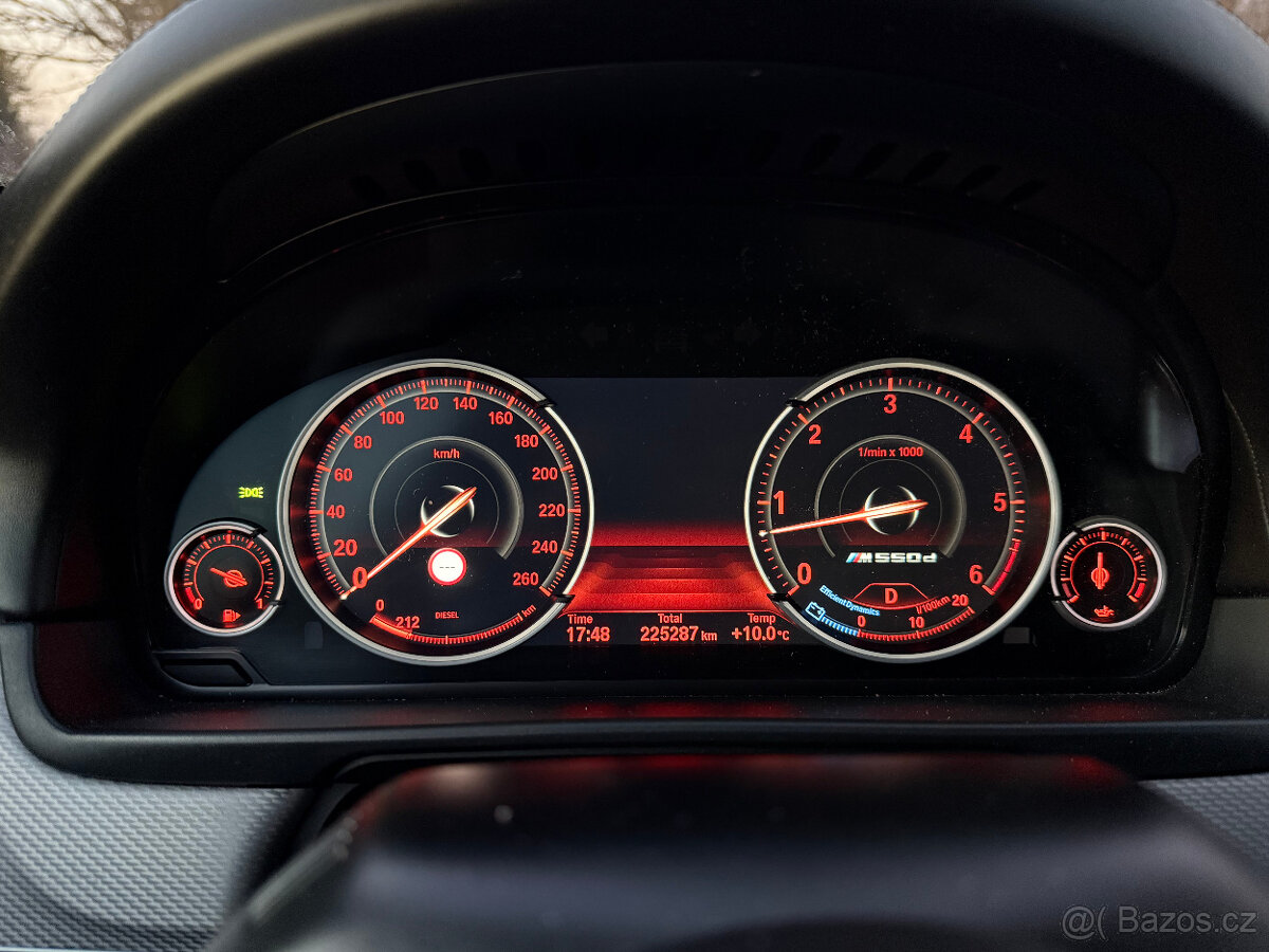 Prodám BMW M550xD F11 2015 - 8