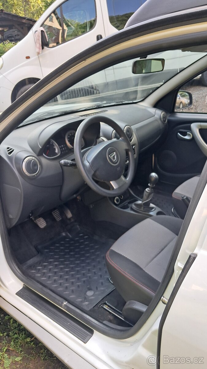 Dacia Duster, 1,5 DCI 4x4 rv 2014 - 8