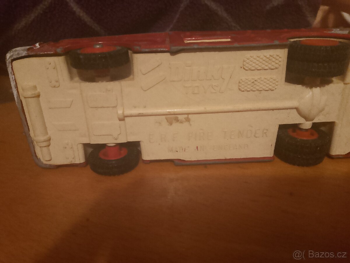 Staré autíčka - 8