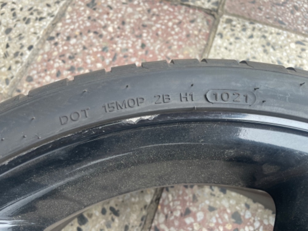 Alu Audi 8jx19 5x112 - 8