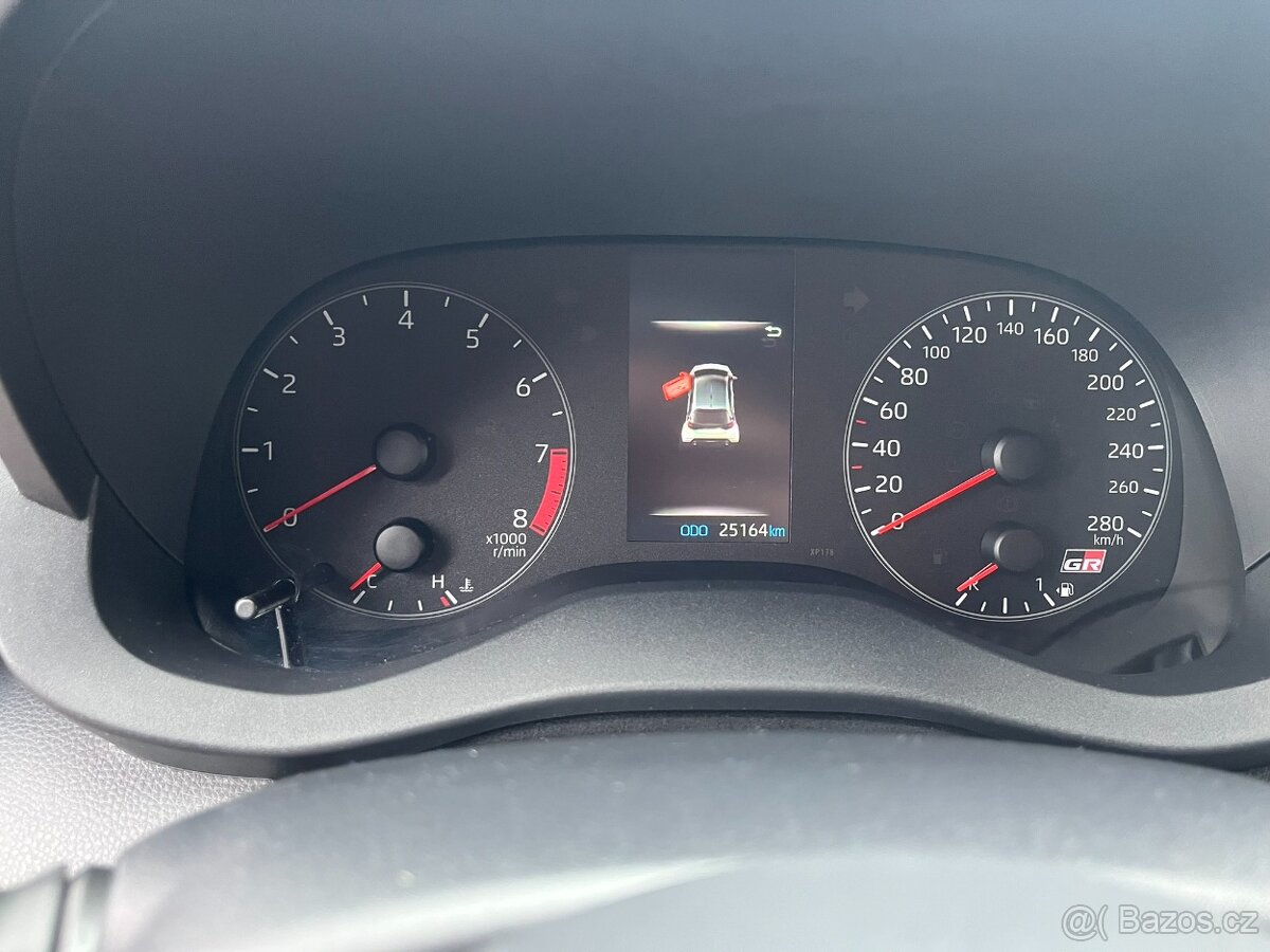 Toyota GR Yaris - 8