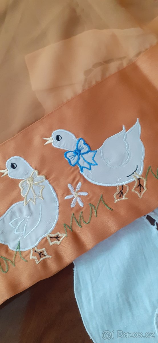 Z TRUHLIČKY BABIČKY - 8