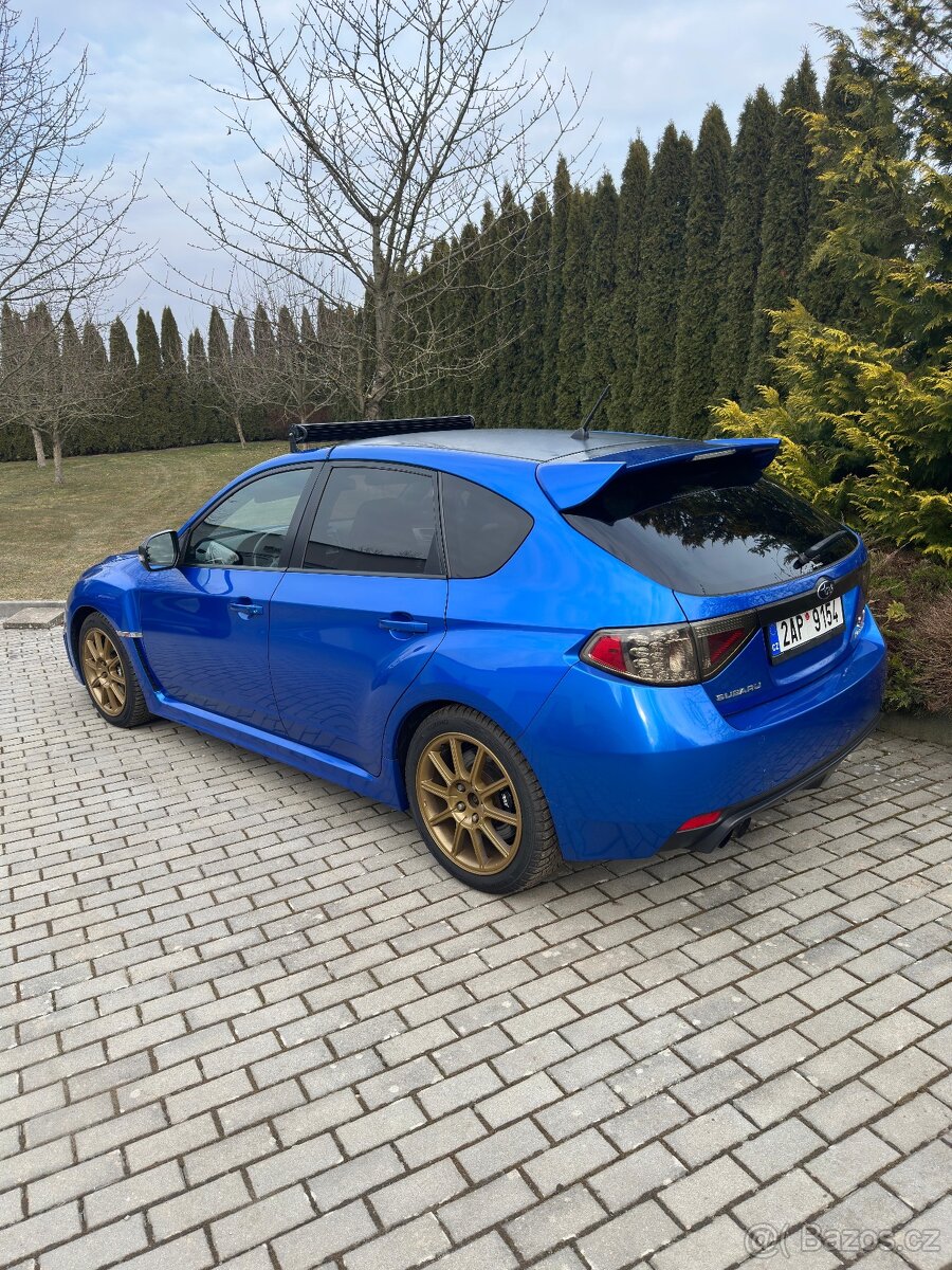 SUBARU IMPREZA WRX STI - 8