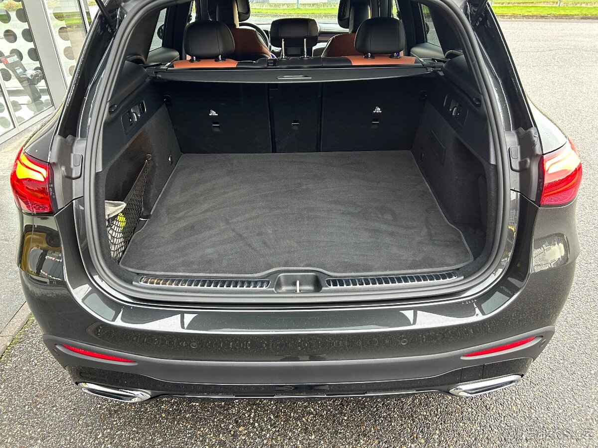 Prodám Mercedes-Benz GLC 220d 4MATIC AMG ZÁRUKA - 8