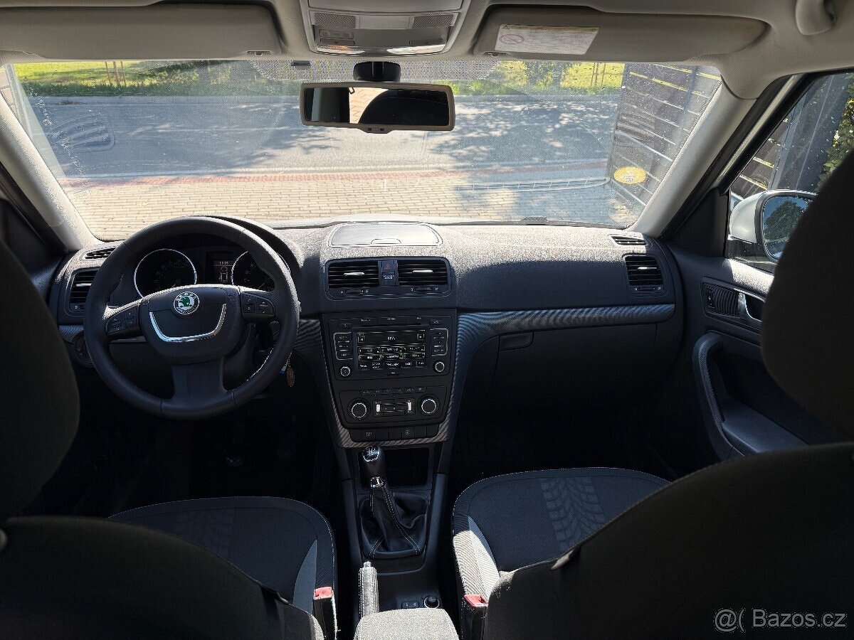 ŠKODA YETI 2.0TDI 81KW 2014 - - 8